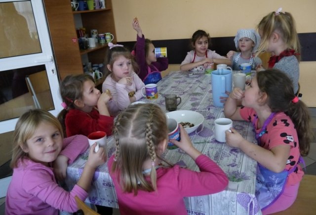 GR III Warsztaty kulinarne- wypiekanie pierników2019  